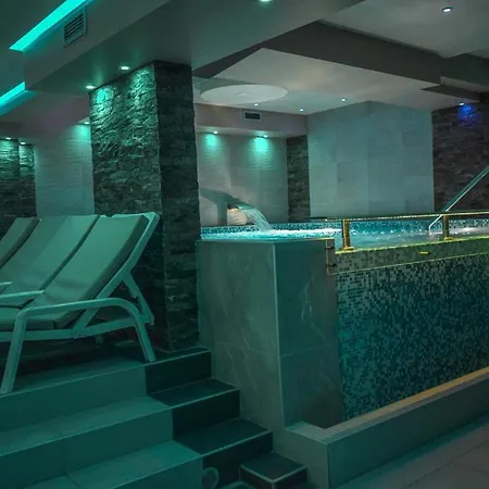 Wellness & - Oaza Szálloda